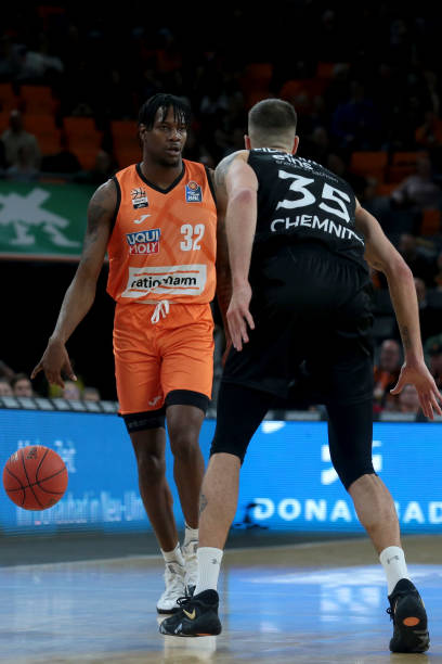 尤其在第二 尤其在第二